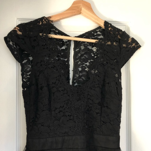 Gorgeous Black Dress - Picture 5 of 7